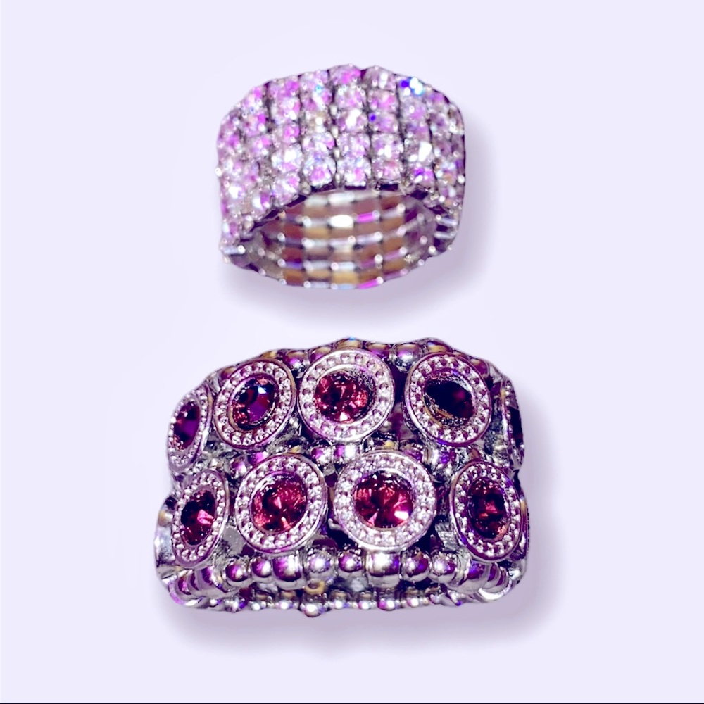 Set of Adjustable Rhinestone Rings - Picture 3 of 9